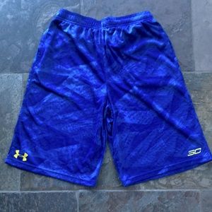 Youth Under Armor Athletic Shorts XL